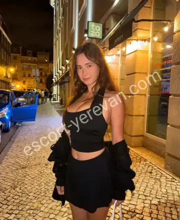 Lauraa  - photo 2